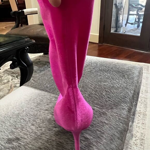 Balenciaga pink velvet booties - Picture 7 of 13
